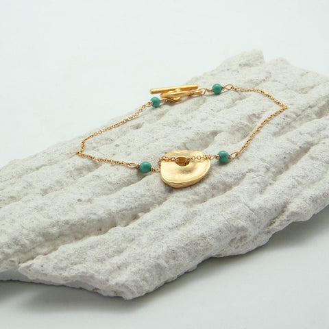 Freeform Gold-Plated Jade Disc Bracelet