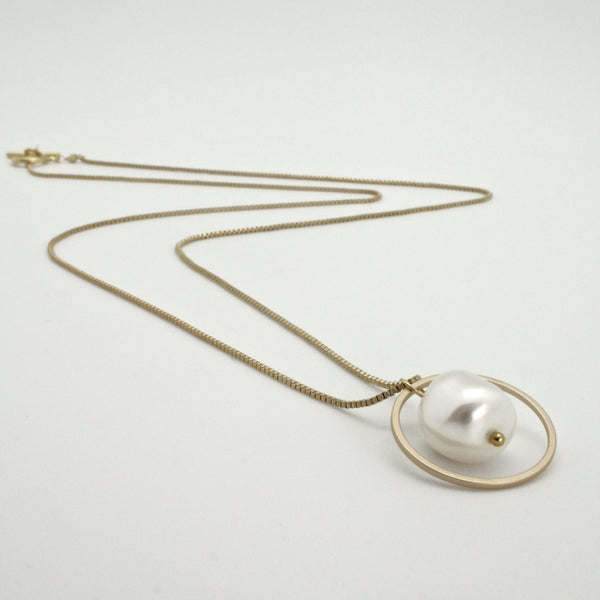 Nugget Gold-Plated Pearl Circle Necklace